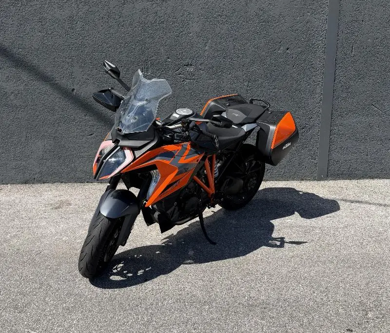 1290 SUPER DUKE GT