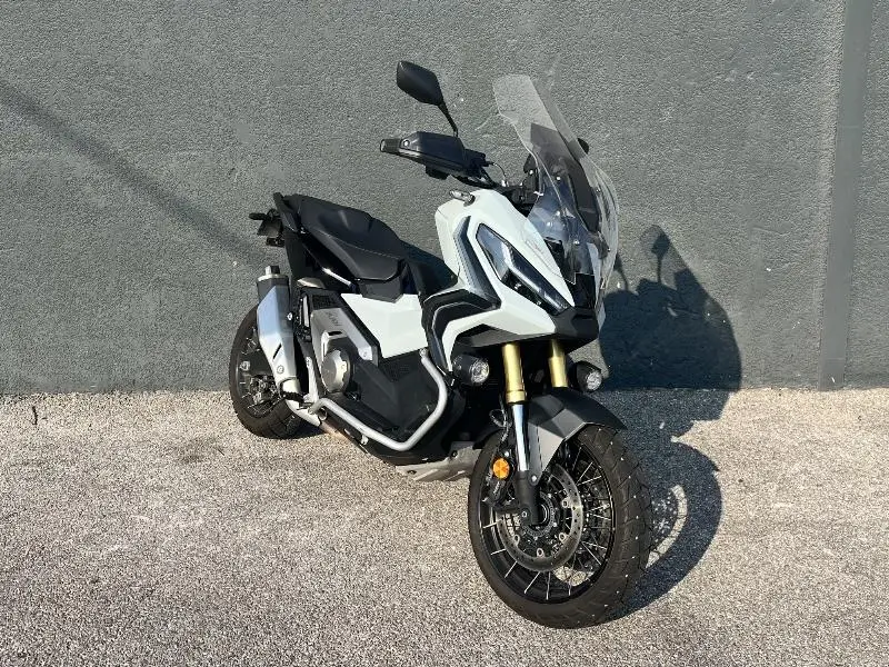 XADV 750 DCT