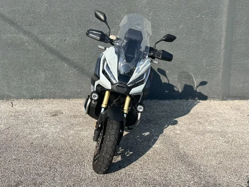 XADV 750 DCT