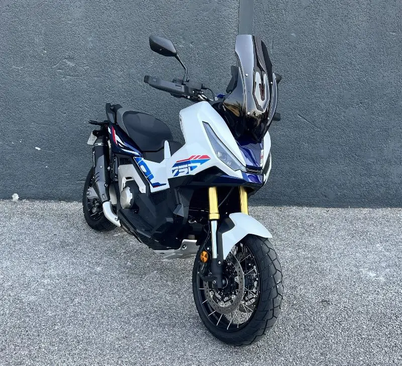 XADV 750 DCT