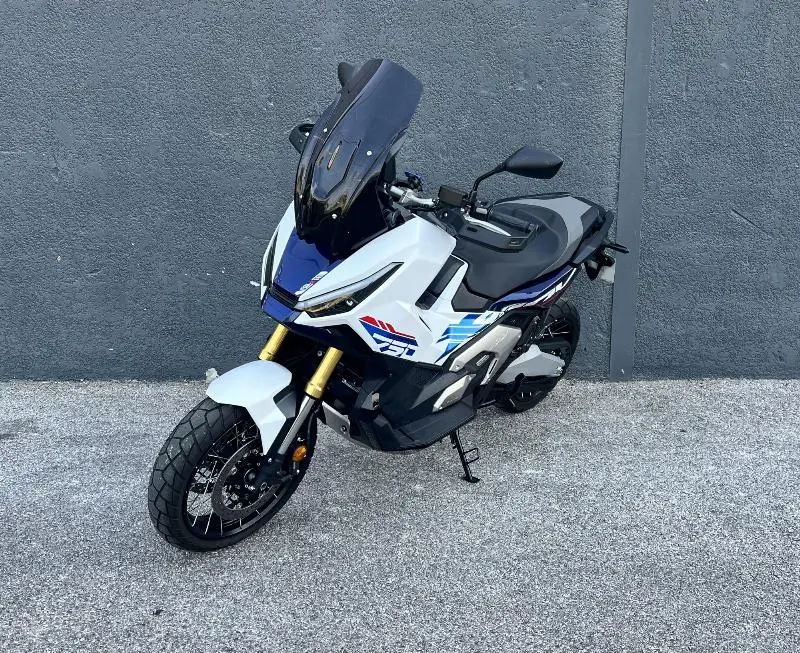 XADV 750 DCT