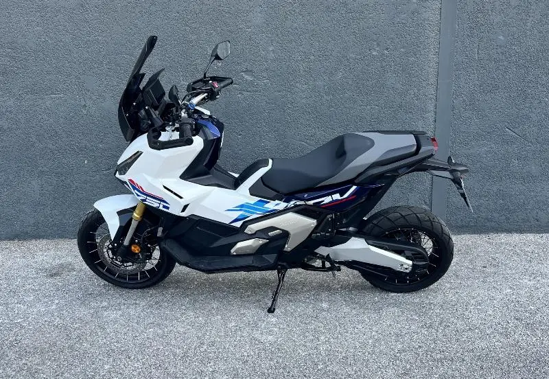 XADV 750 DCT