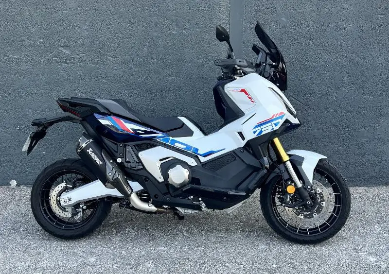 XADV 750 DCT