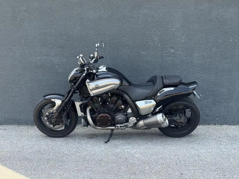 VMAX 1700