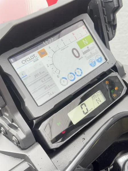 CRF 1100  L AFRICA TWIN