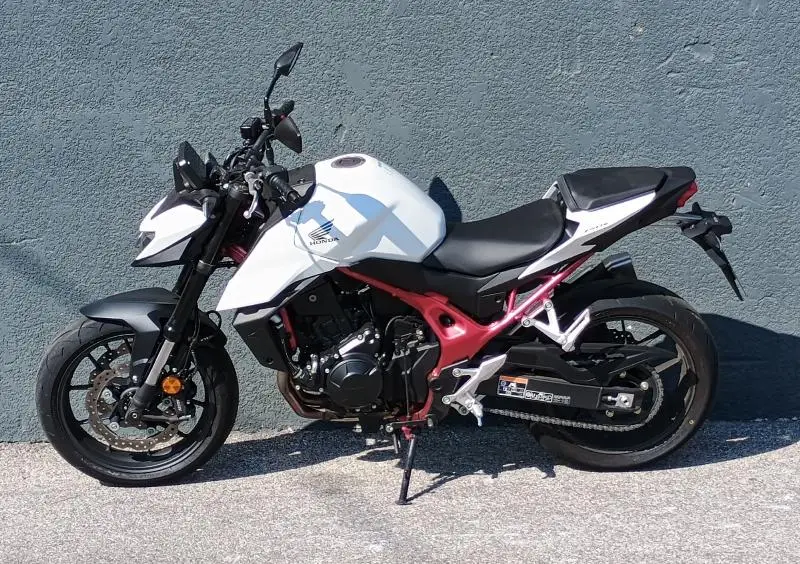 CB 750 HORNET