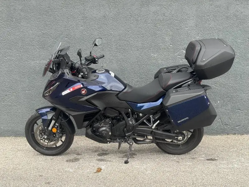 NT 1100 DCT