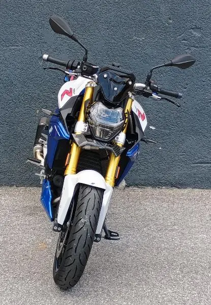 F 900 XR
