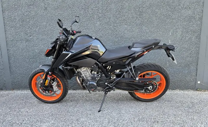 790 DUKE L