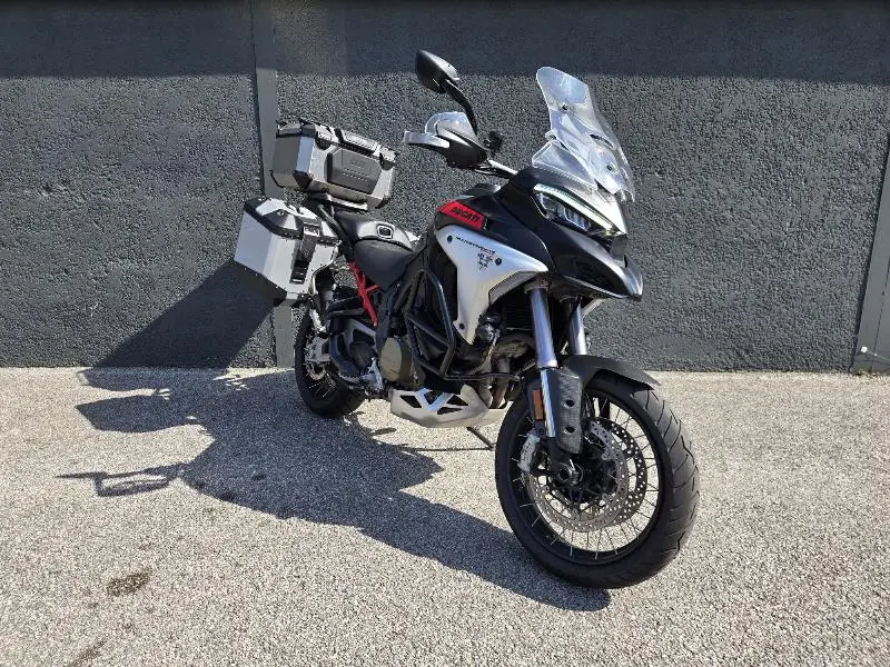 MULTISTRADA V4 RALLY