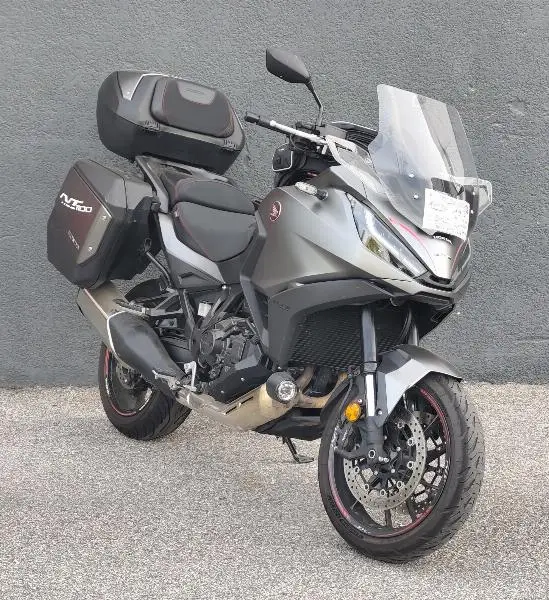 NT 1100 DCT
