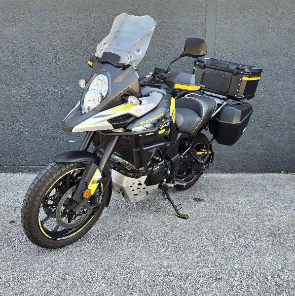 DL VSTROM 1000
