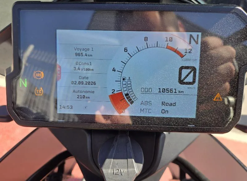 390 ADVENTURE