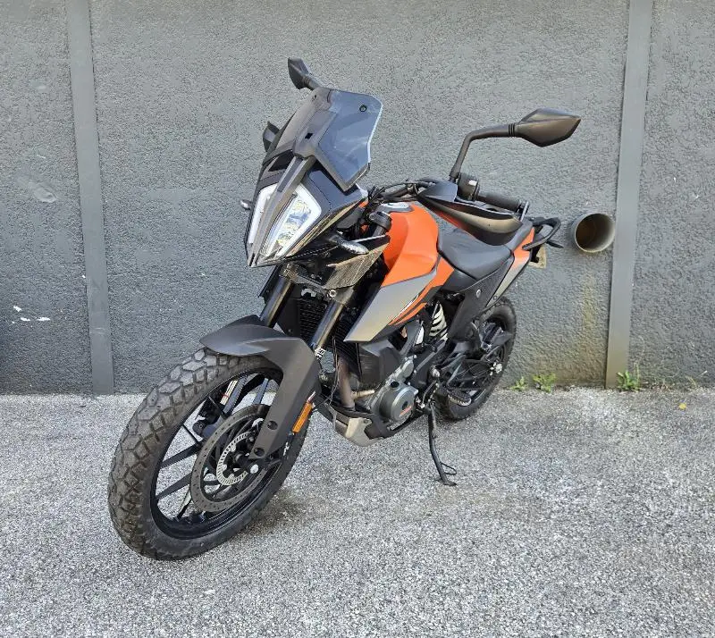 390 ADVENTURE