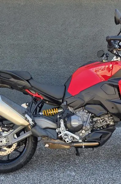 MULTISTRADA V2