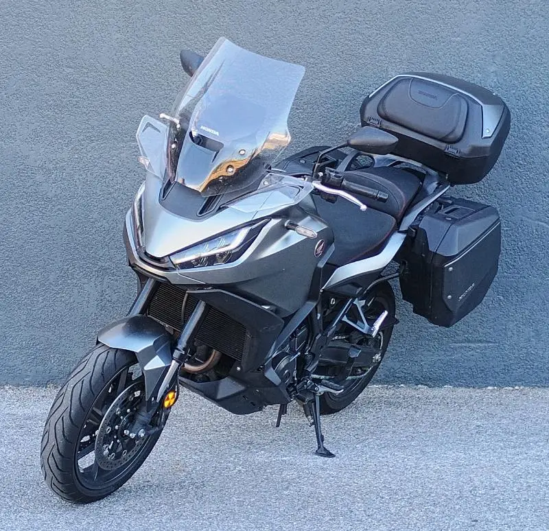 NT 1100