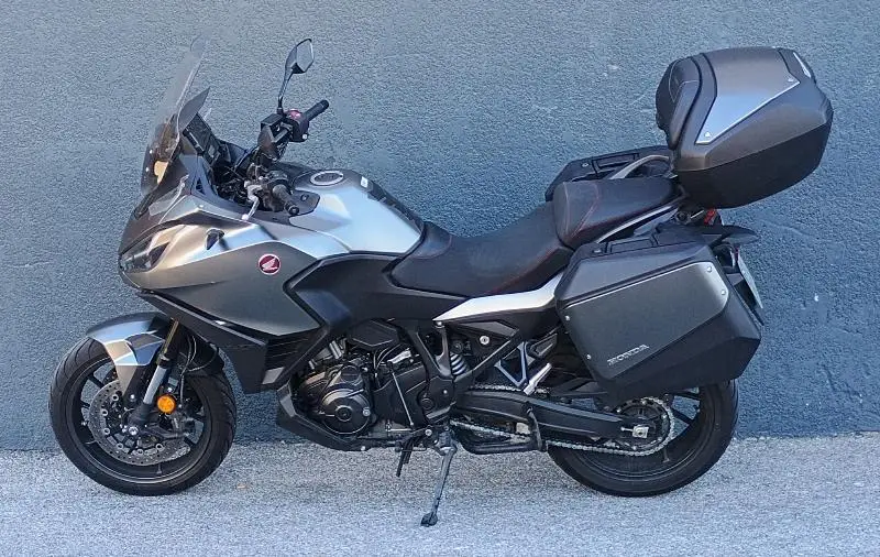 NT 1100