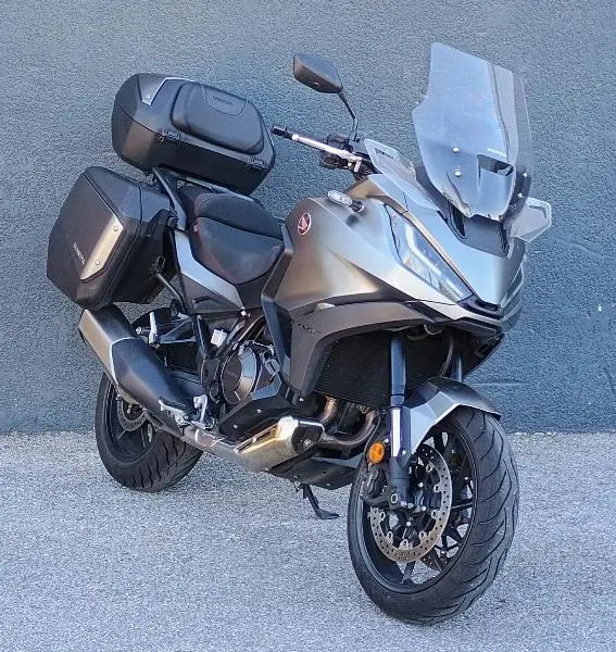 NT 1100