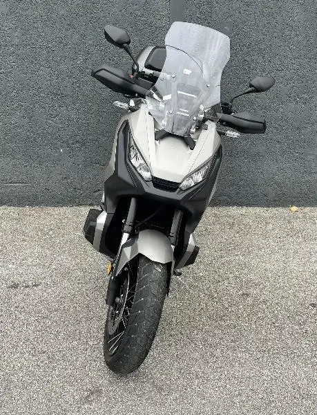 XADV 750 DCT