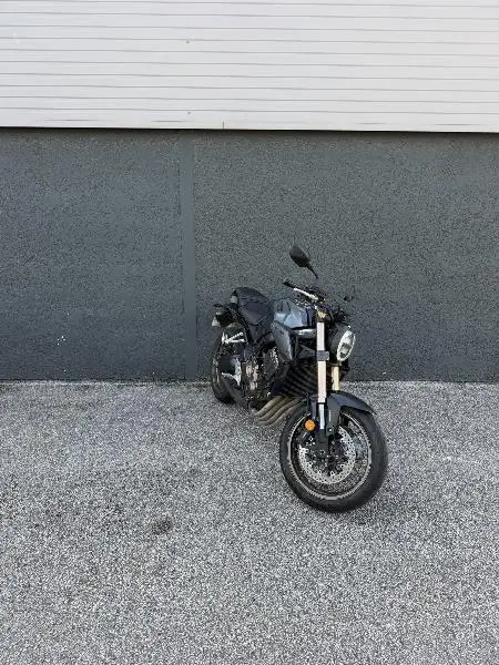 CB 650 R