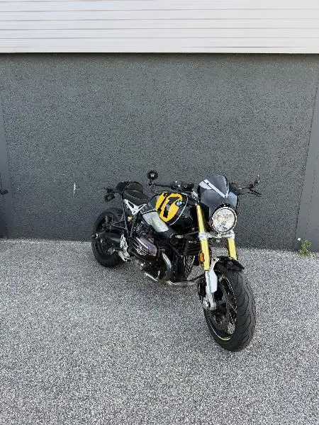 R 12 NineT