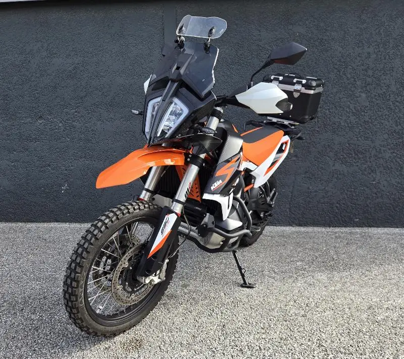 890 ADVENTURE R