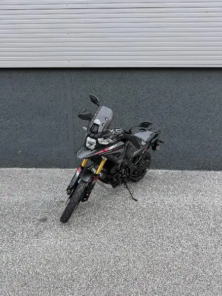 VSTROM 1050DE