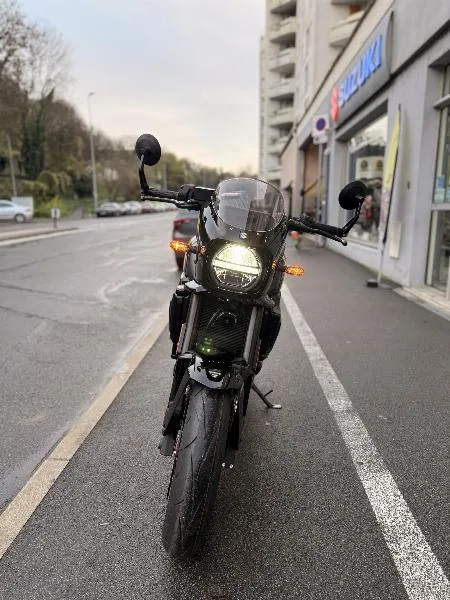 GSX8TT