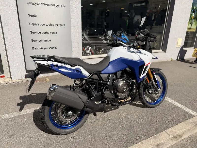 DL VSTROM 800DE