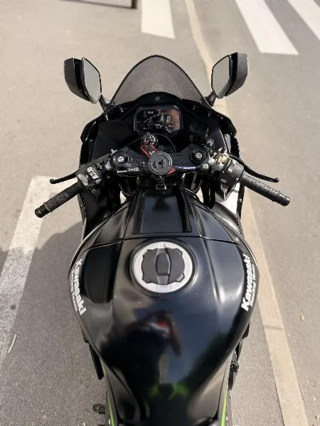 ZX10R
