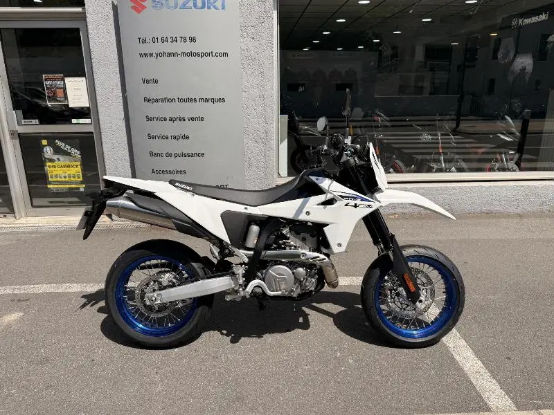 DRZ 400