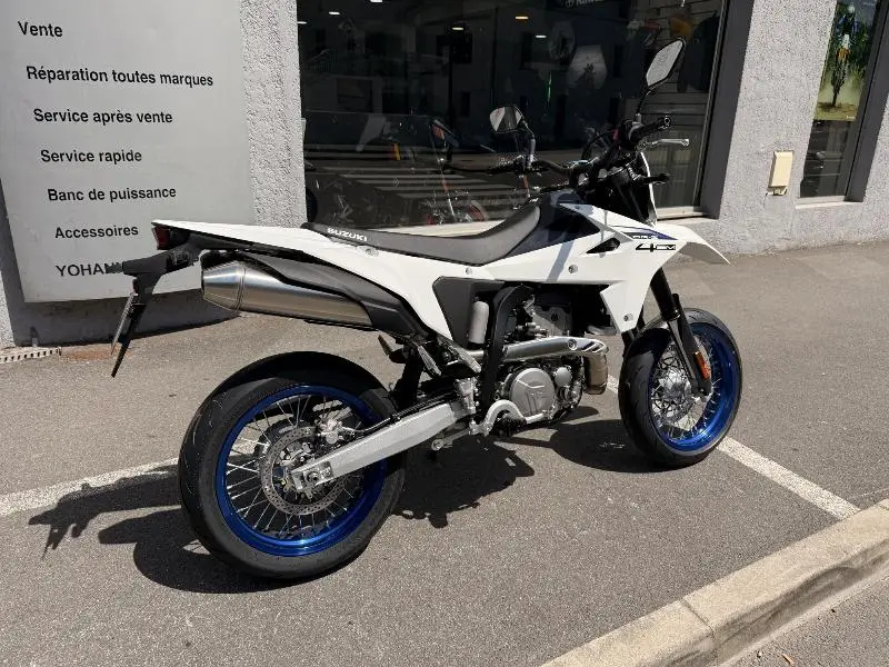 DRZ 400