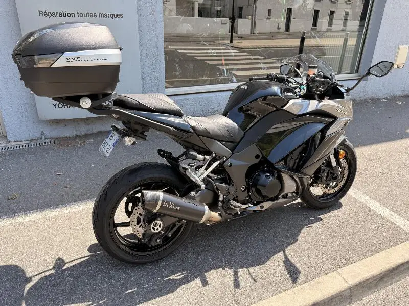 Z 1000 SX