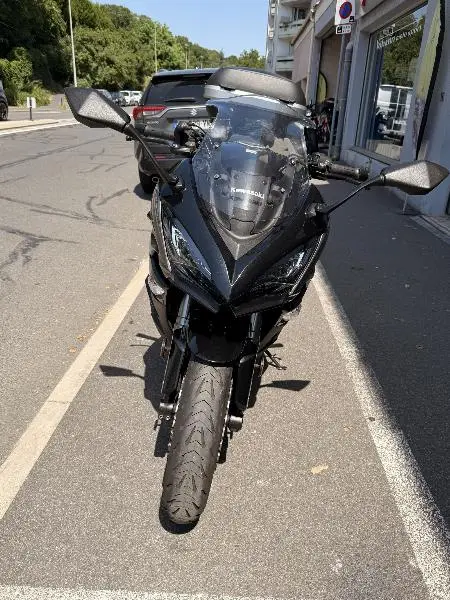Z 1000 SX