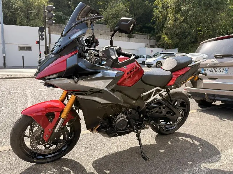 GSXS 1000 GX