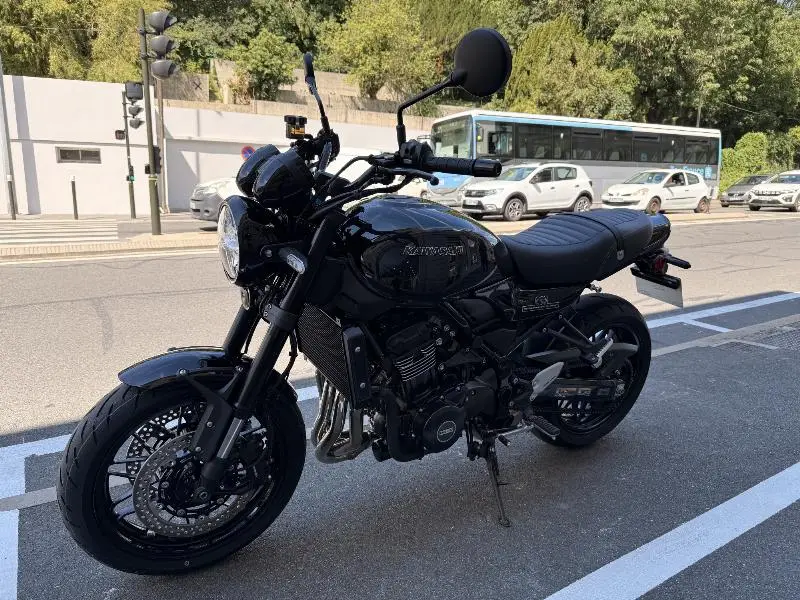 Z 900 RS Black Ball Edition