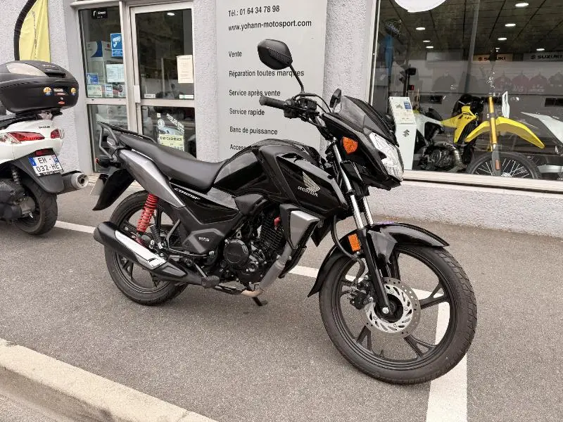 CB 125 F