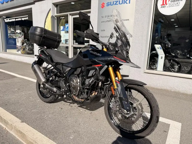 DL VSTROM 800DE