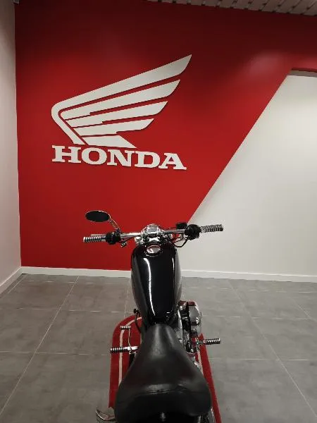 SPORTSTER 883