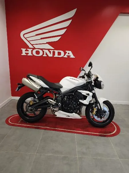 STREET TRIPLE 675 R