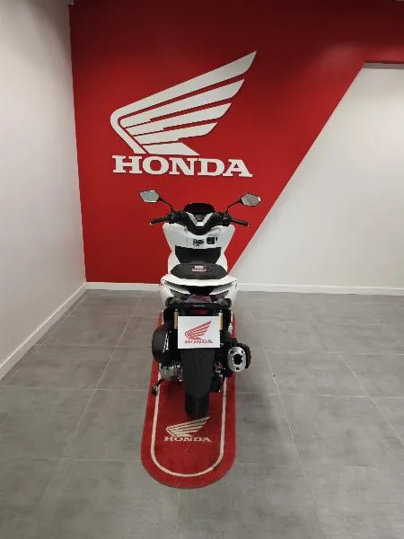 PCX 125