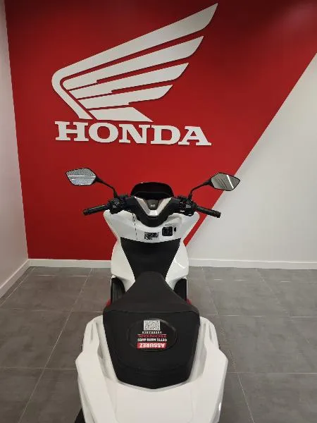 PCX 125