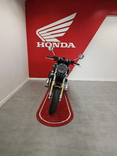 CB 1100 RS