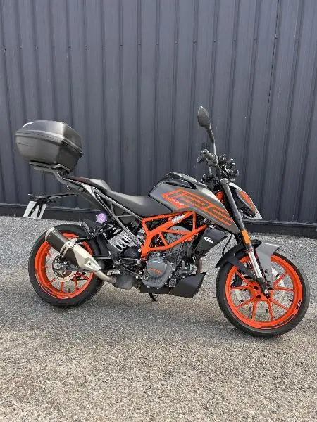 125 DUKE ABS