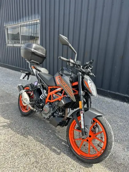 125 DUKE ABS