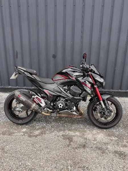 Z 800