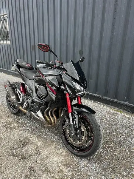 Z 800