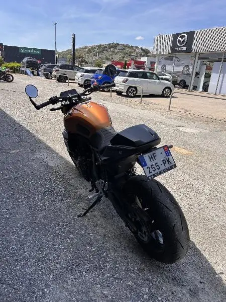 GSX8S