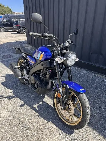 XSR 125