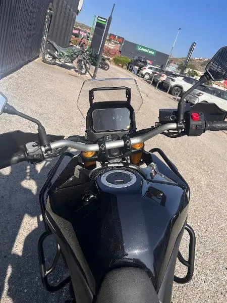 DL VSTROM 800DE